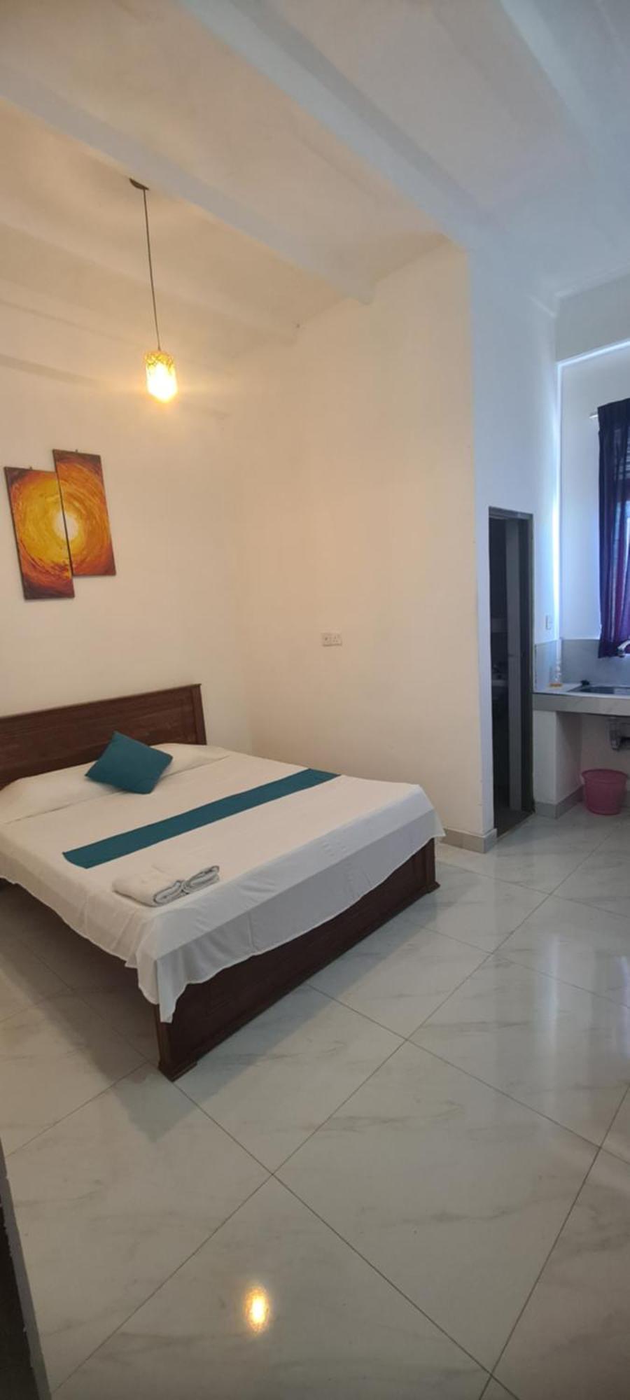 Ceylon Lodge - Airport Transit Hostel Negombo Ngoại thất bức ảnh