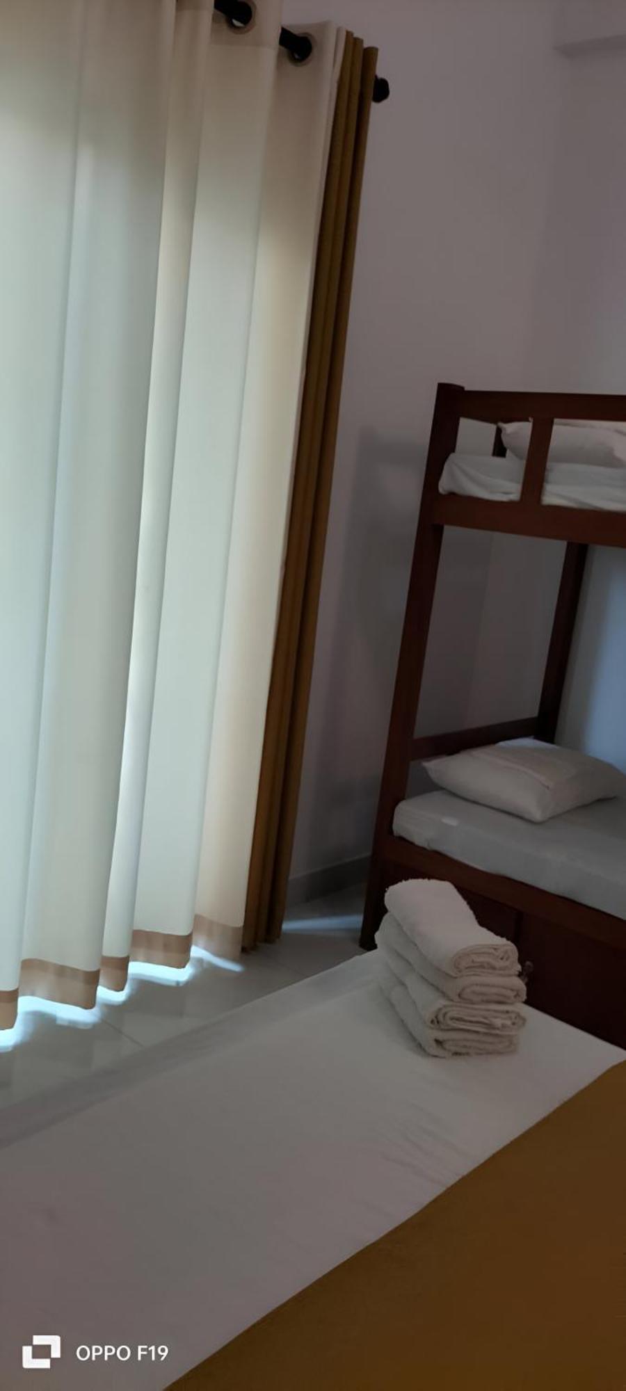Ceylon Lodge - Airport Transit Hostel Negombo Ngoại thất bức ảnh